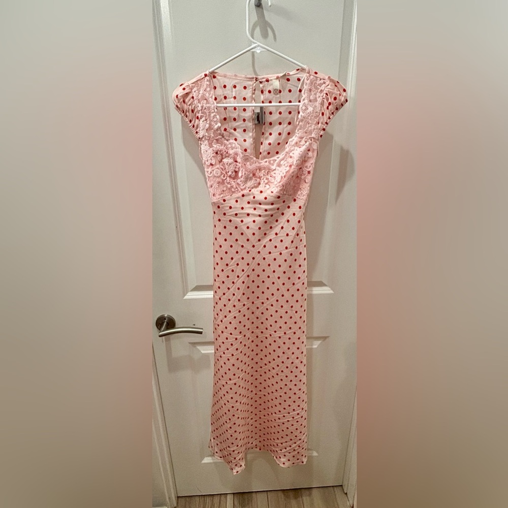 NWOT Elegant Pink and Red Polka Dot old Hollywood Lace Dress - L